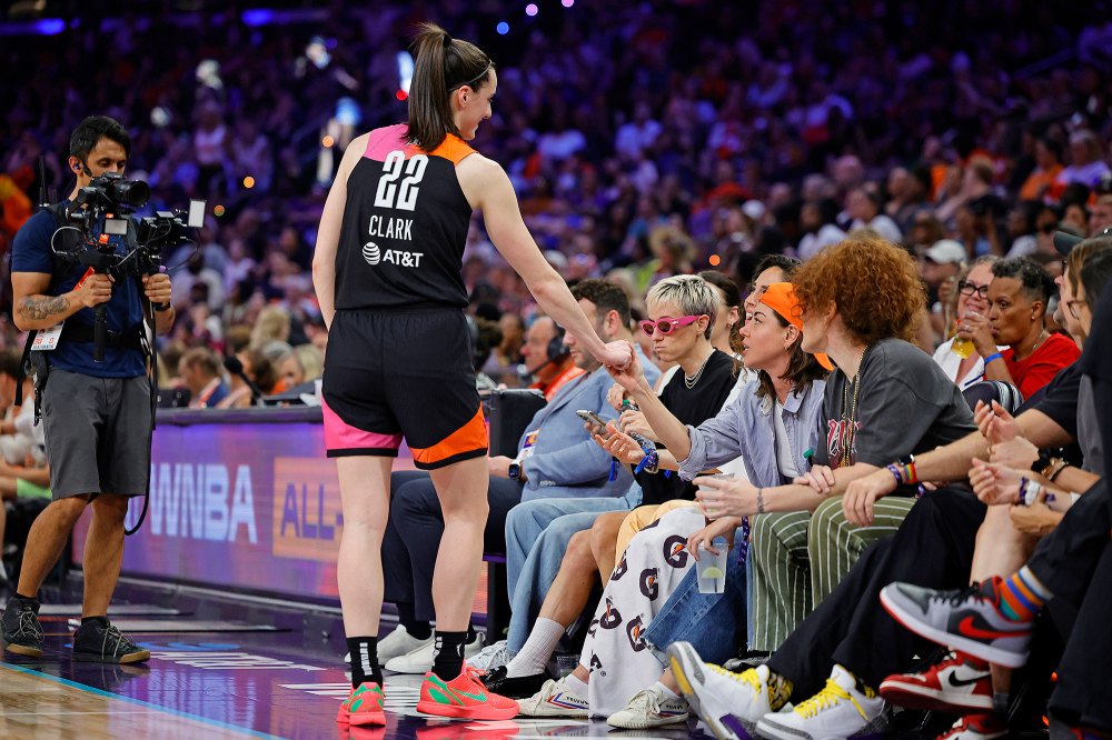 OTU NO SOCIALS Celebrities at WNBA Finals 2024